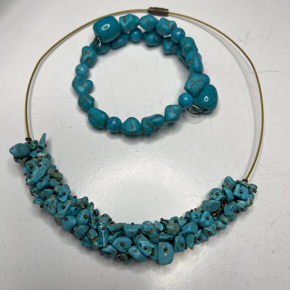 turquoise colored blue stone chip necklace and coordinating bracelet set boho - Picture 6 of 14